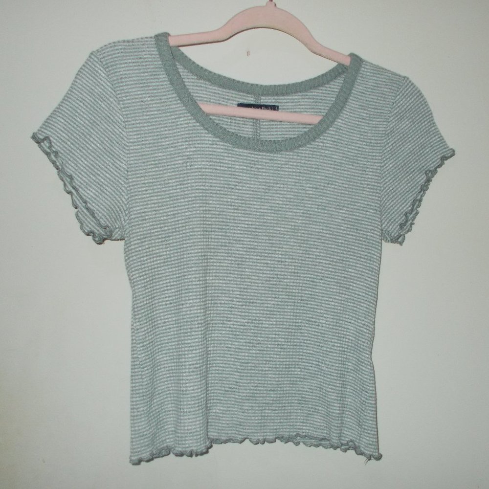 Abercrombie & Fitch Crop Top Gray/White Size Medium